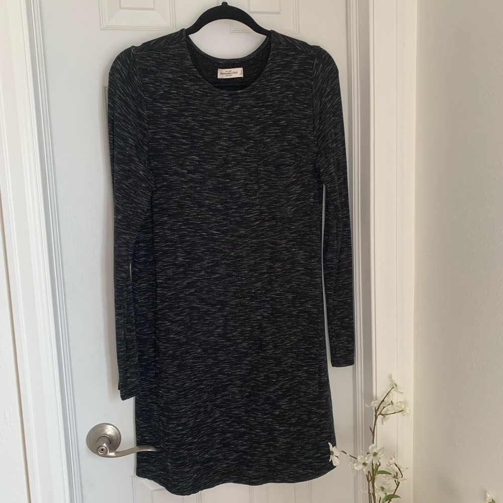 Abercrombie & Fitch Long Sleeve Pocketed Dress